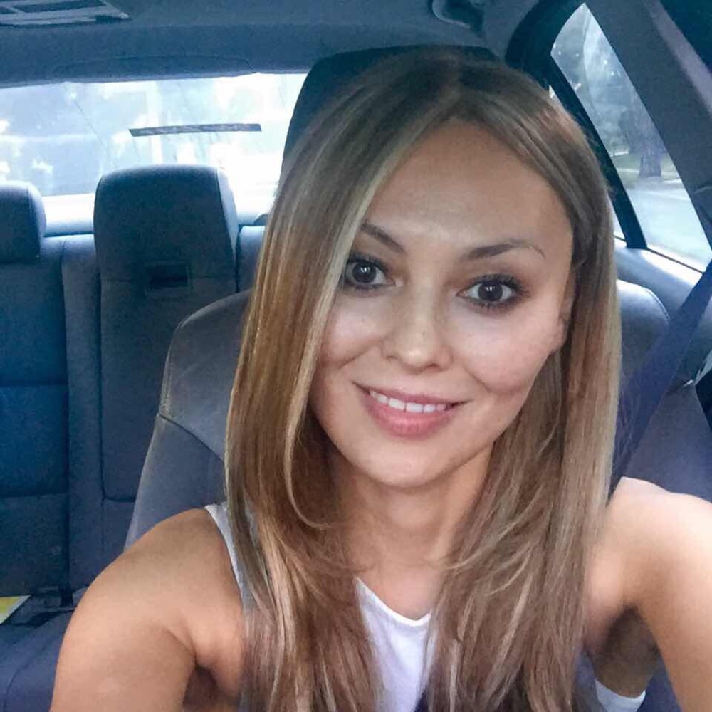 Meet your Posher, Lana